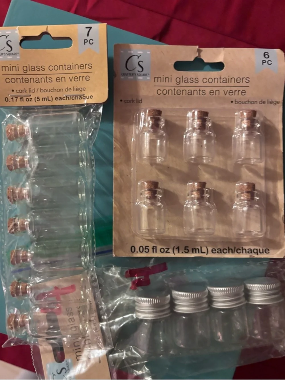 Set of 3 Mini Glass Containers with Cork & Screw on Lids. 2 NWT